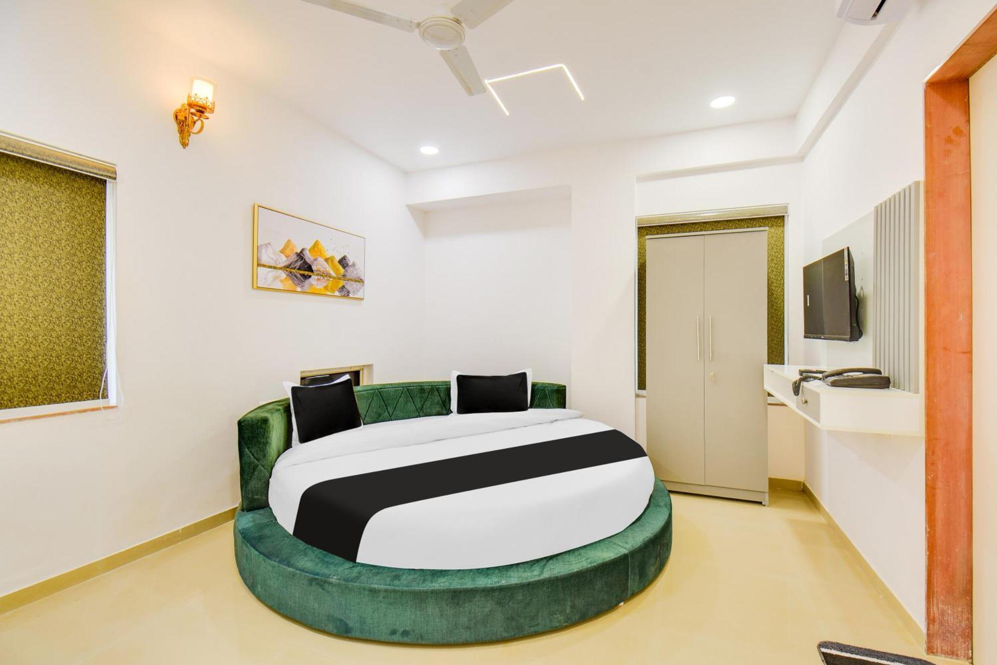 Hotel O The Leela Inn Pune Esterno foto